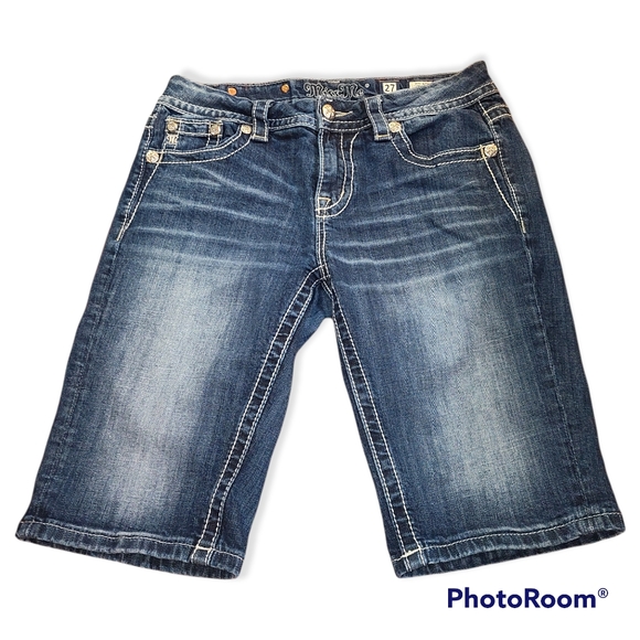 Miss Me Midrise Curvy Denim Bermuda 